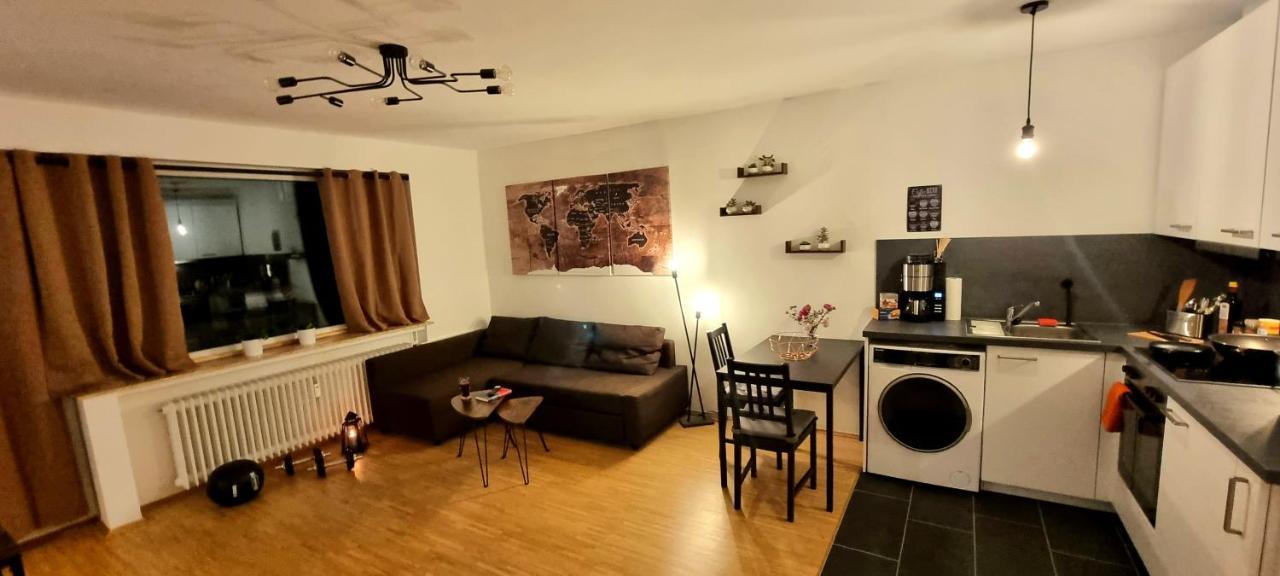 Business Apartment Mit Kuche Fur 1-3 +Netflx+5G Wlan Nahe Der Mhh Im Industrial Design Hannover Kültér fotó
